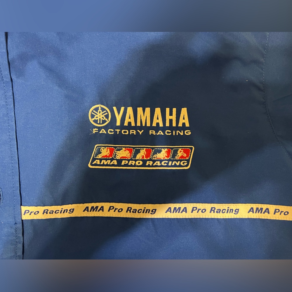 Yamaha Factory Racing button crew L - Picture 2 of 7
